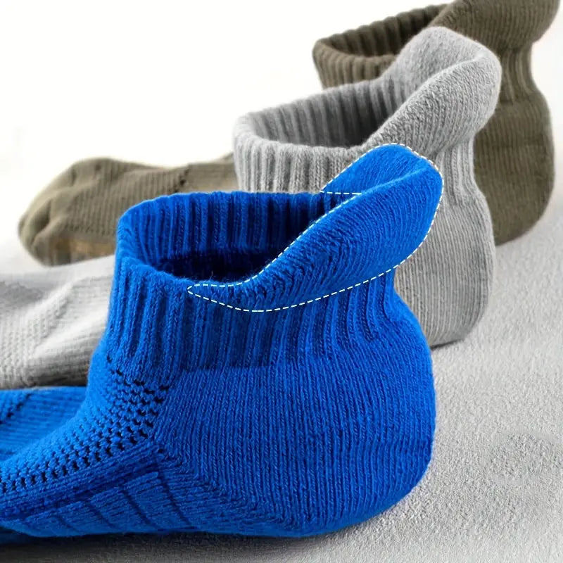 5-Pairs: Unisex Breathable Sports Ankle Socks Men's Shoes & Accessories - DailySale