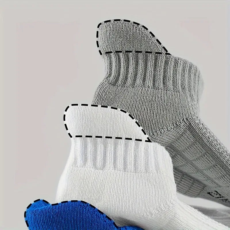 5-Pairs: Unisex Breathable Sports Ankle Socks Men's Shoes & Accessories - DailySale