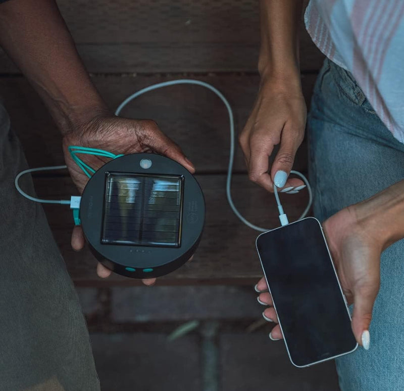 Hakol Luci Solar String Lights + Phone Charger