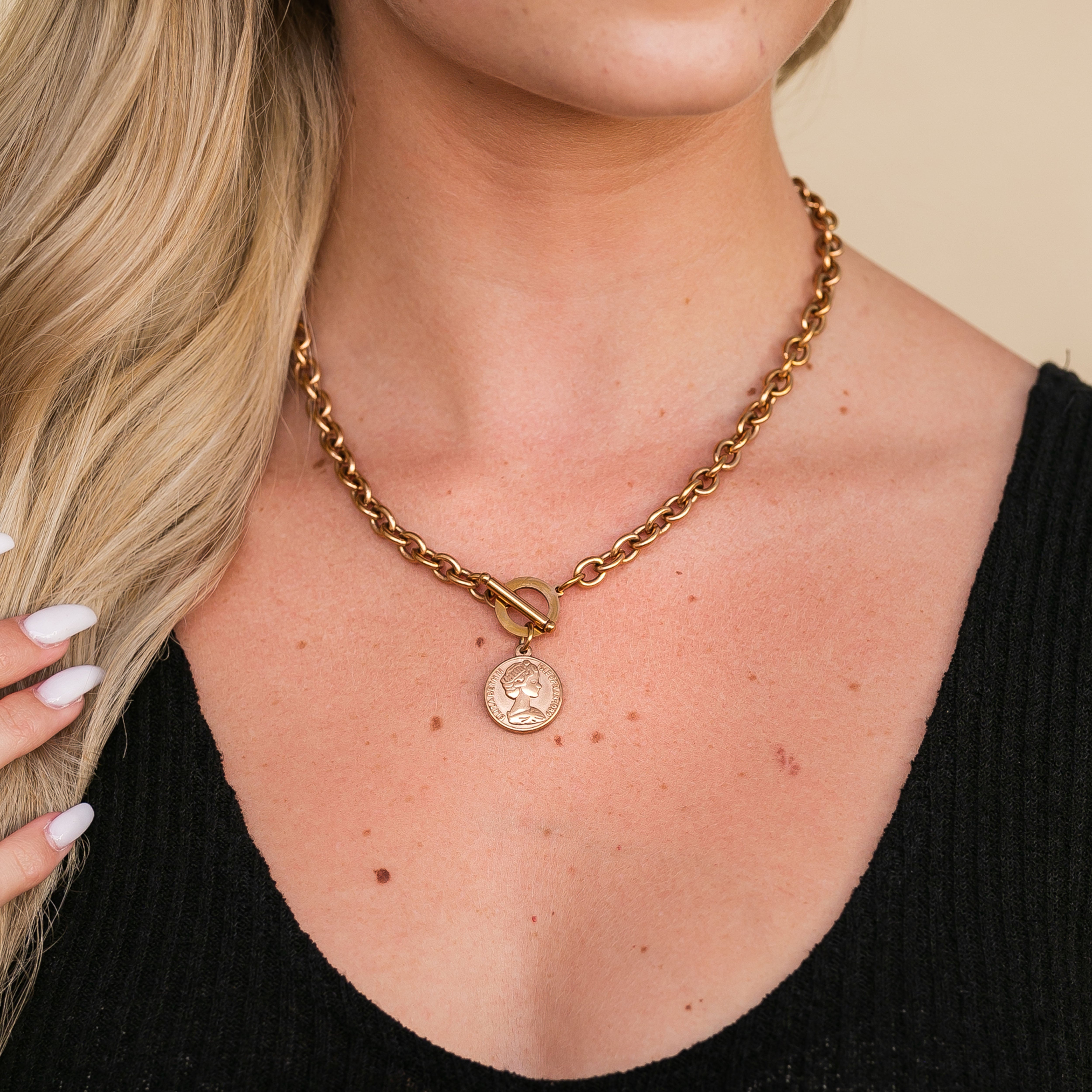 Coin Accent Chain Necklace