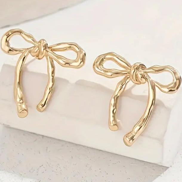 Chic Bowknot Ribbon Stud Earrings for Women