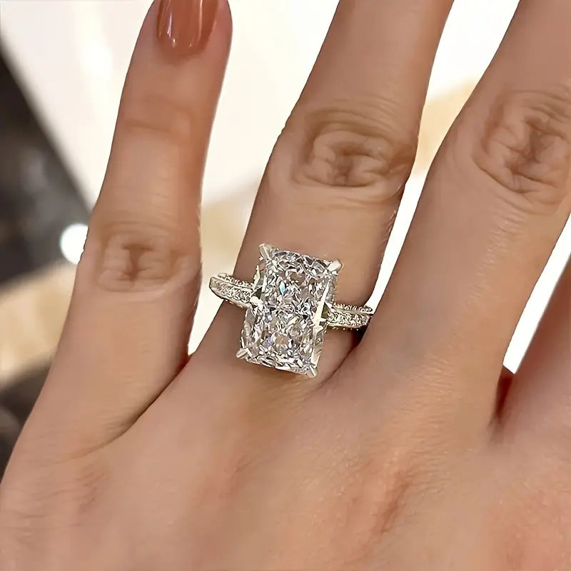 Elegant Ring Inlaid Shining Zirconia In Rectangular Shape Rings - DailySale