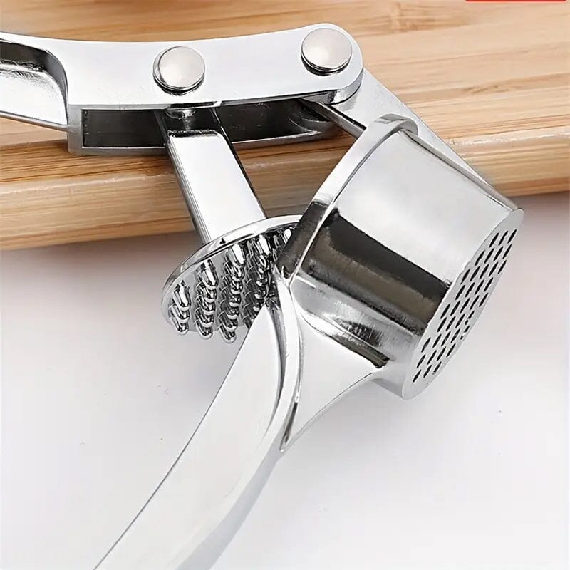 Metal Garlic Press Manually Crusher Kitchen Tools & Gadgets - DailySale