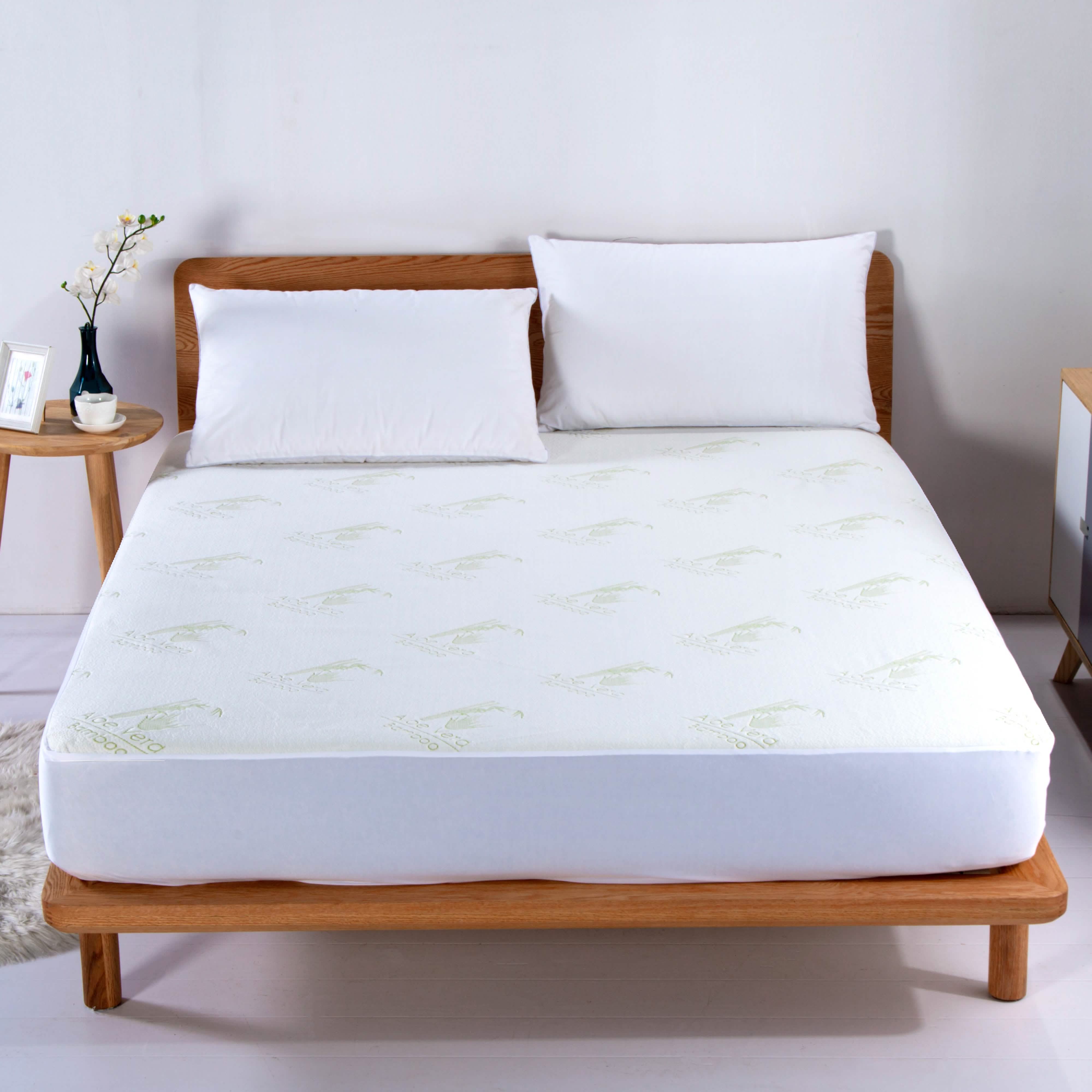 Bamboo Mattress Protector - 4 Sizes!