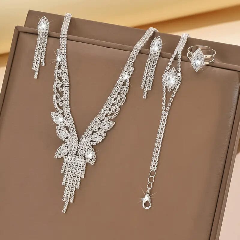 Women's Fashion Elegant Jewelry Set Necklaces - DailySale