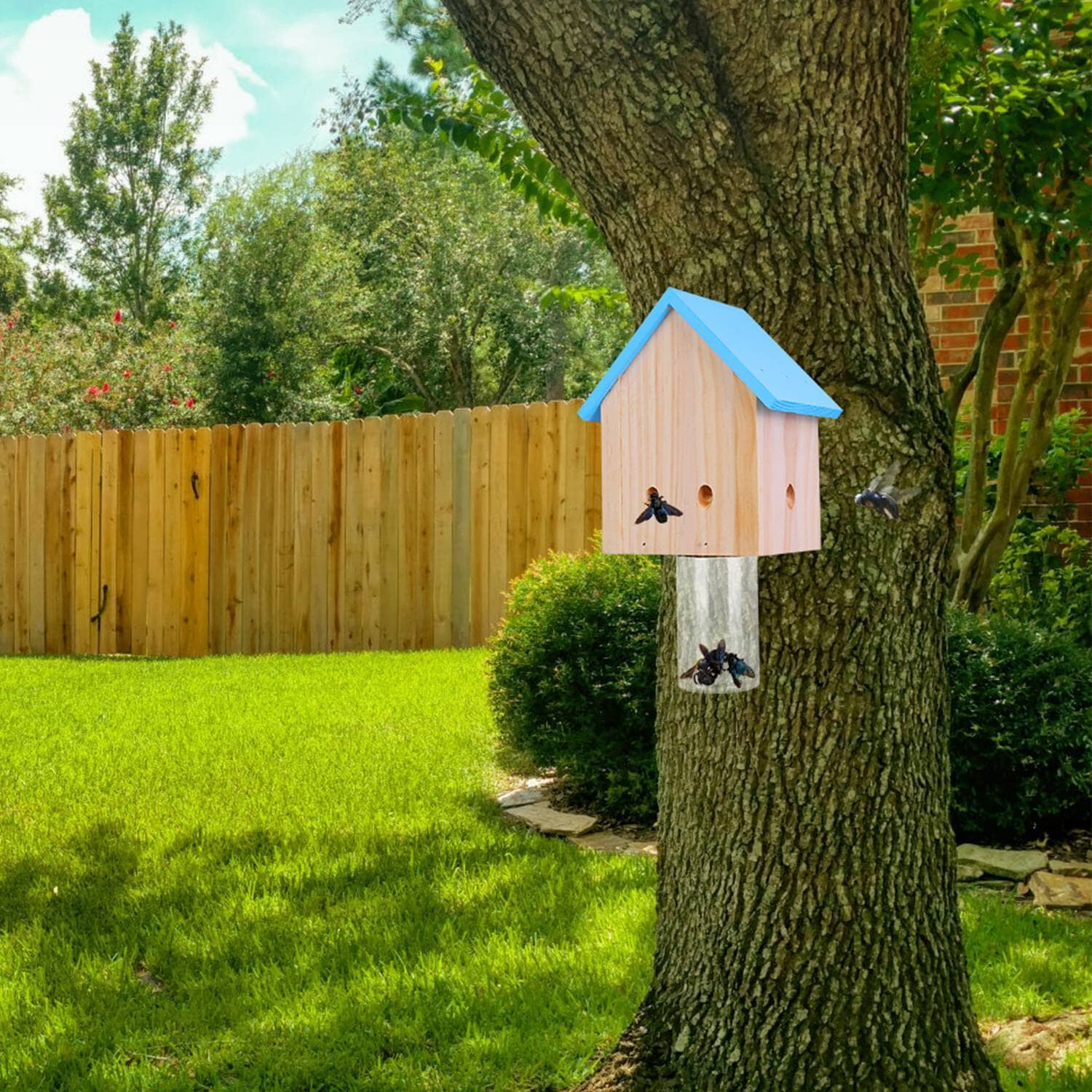 Wood Carpenter Bee Trap Outdoor Natural Pine Wood Pest Control - DailySale