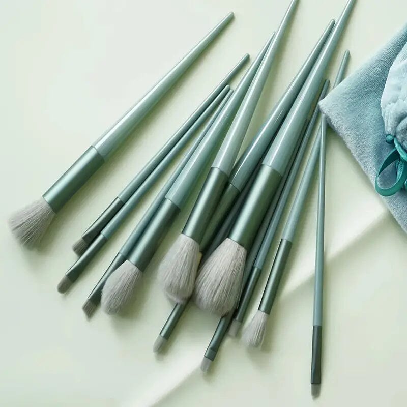 13-Piece: Professional Makeup Brush Set Beauty & Personal Care Green - DailySale