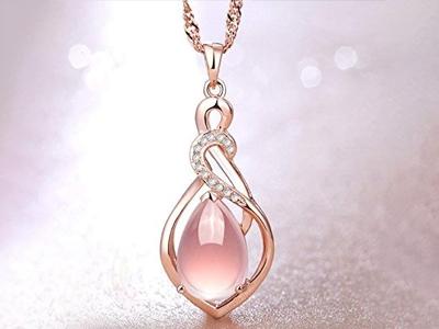 18 Kt Rose Gold Pink Rhinestone Pendant Necklace Jewelry - DailySale