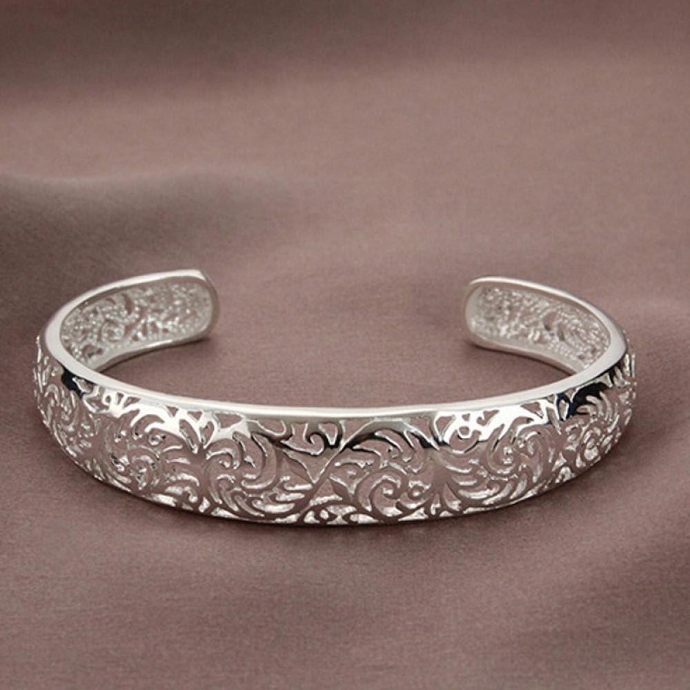 18kt White Gold Plated Bangle Jewelry - DailySale