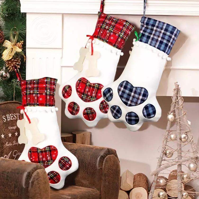 2-Pack: Plaid Christmas Pet Dog Cat Paw Hanging Stocking Socks Pet Supplies - DailySale