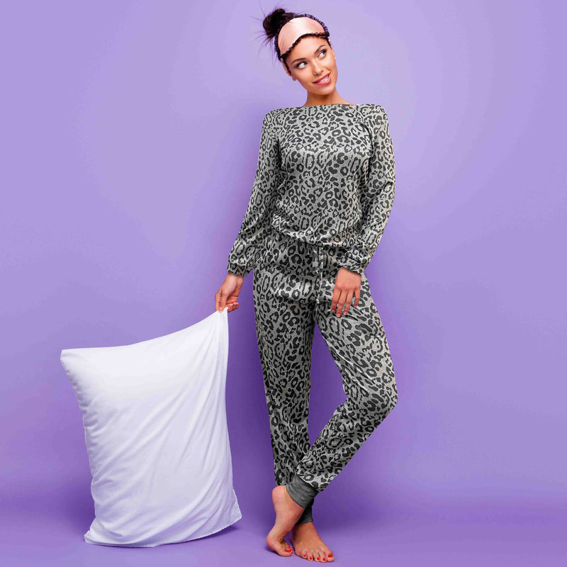 2-Piece Set: Animal Leopard Print Comfy Lounge Set Women's Loungewear S - DailySale