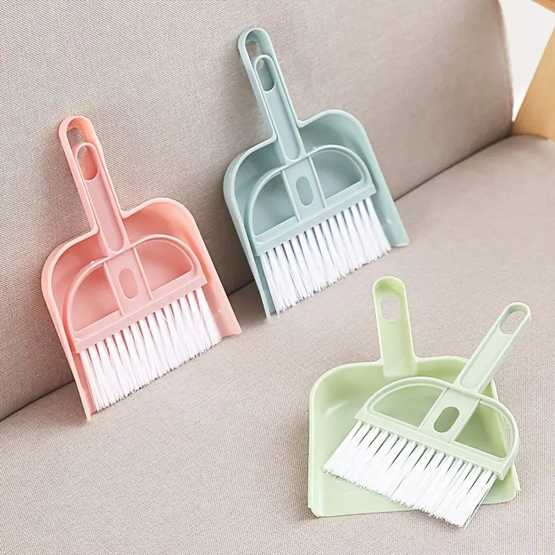 2-Piece Set: Mini Cleaning Dustpan And Brush Set Pet Supplies - DailySale