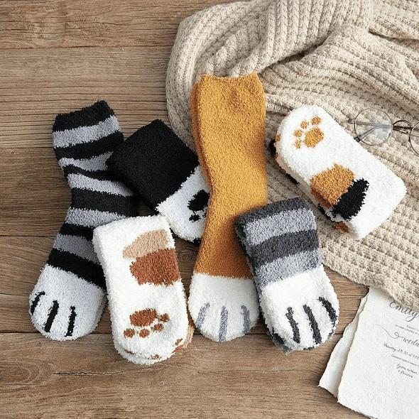 3-Pack: Autumn and Winter Cat Claws Socks Wellness & Fitness - DailySale