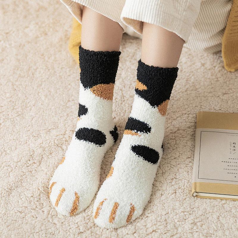 3-Pack: Autumn and Winter Cat Claws Socks Wellness & Fitness - DailySale
