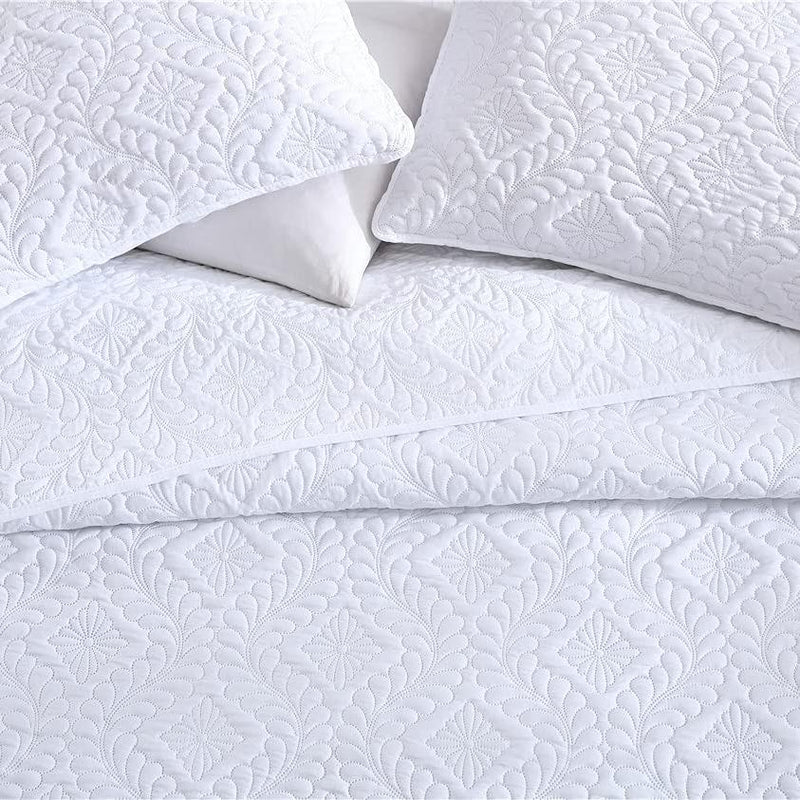 3-Piece: Ivy Bedspread Quilt Set