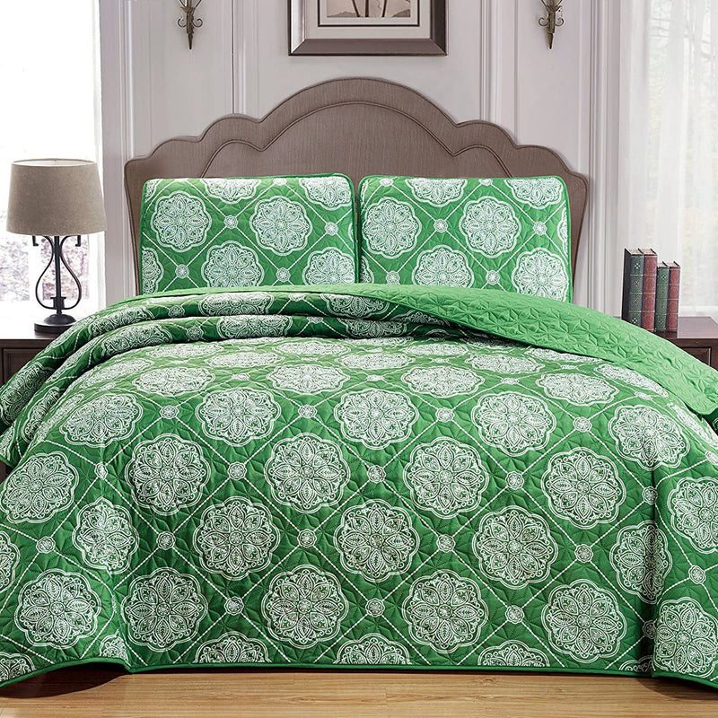 3-Piece Set: Medallion Reversible Oversized Bedspread Coverlet Quilt Bed Cover Bedding Green - DailySale