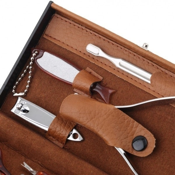 10-Piece: Deluxe Manicure Set - DailySale, Inc