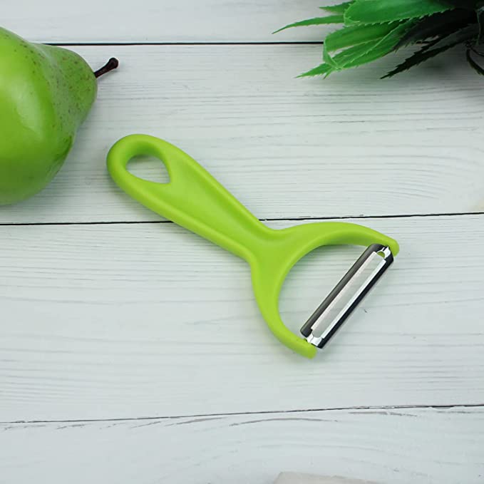 https://dailysale.com/cdn/shop/products/4-pack-original-vegetable-fruit-peeler-with-stainless-steel-blade-kitchen-tools-gadgets-dailysale-474045.jpg?v=1654142784
