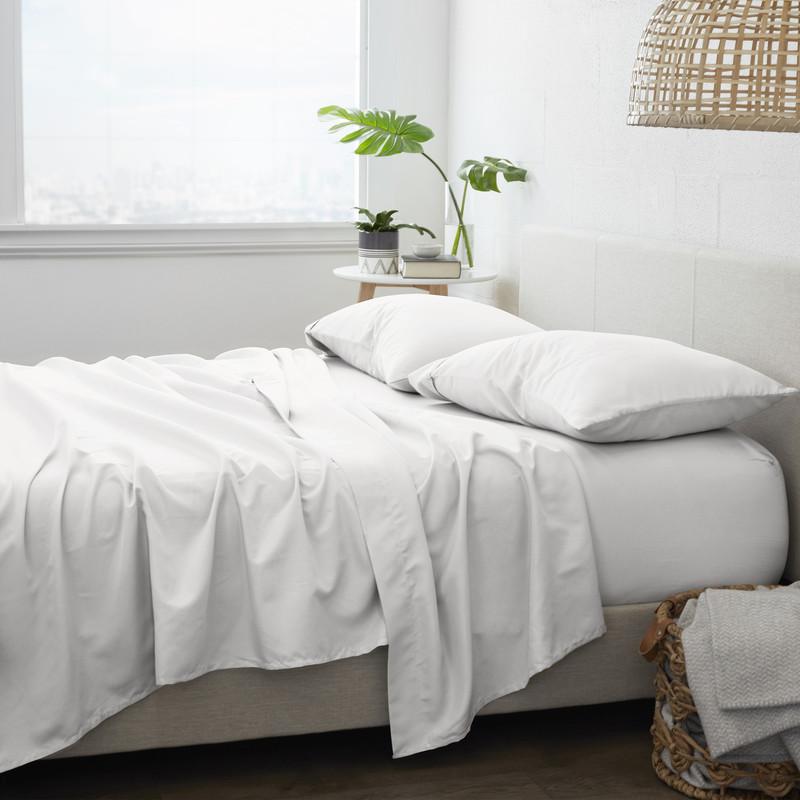 4-Piece Set: Made Supply Co. Solid Sheet Bedding Off White Twin XL - DailySale