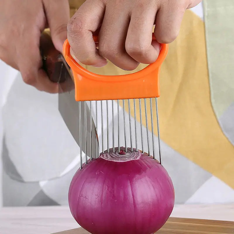 https://dailysale.com/cdn/shop/products/4-pieces-all-in-one-onion-holder-slicer-set-kitchen-tools-gadgets-dailysale-725605.webp?v=1693667880