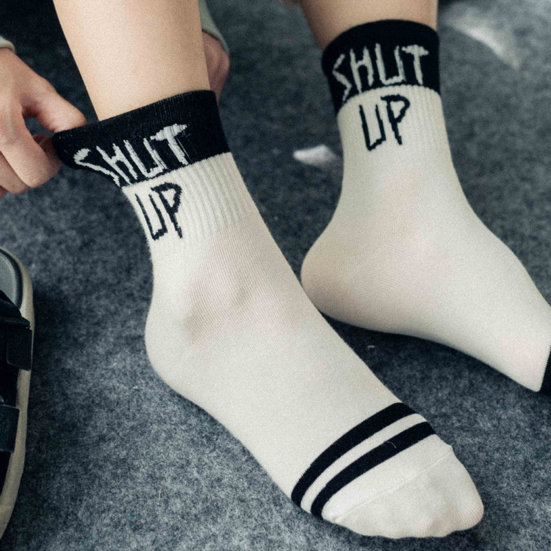 5-Pairs Unisex English Letter Street Fashion Cool Socks