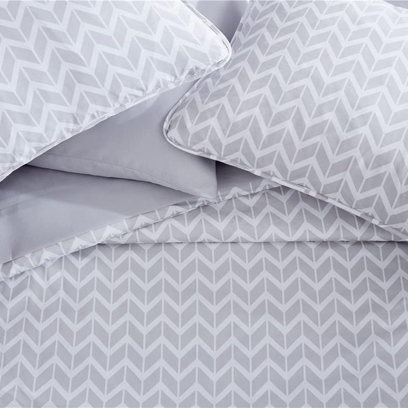 7-Piece: Pine Bed in a Bag Comforter Set and Sheet Set Bedding - DailySale