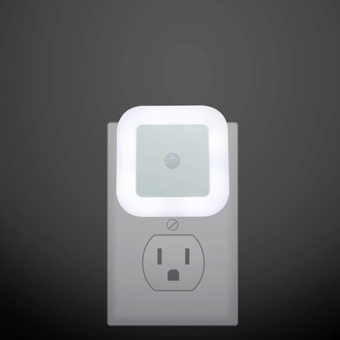 8-Pack: LED Plug-in Night Light Lighting & Decor - DailySale