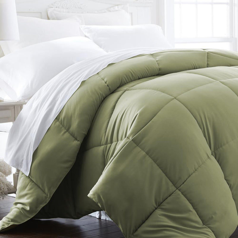 All-Season Down Alternative Hypoallergenic Comforter Bedding King/Cal King Sage - DailySale