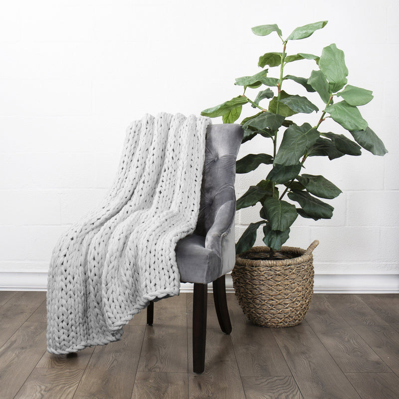 Chunky Knit Throw Blanket Bedding Light Gray - DailySale