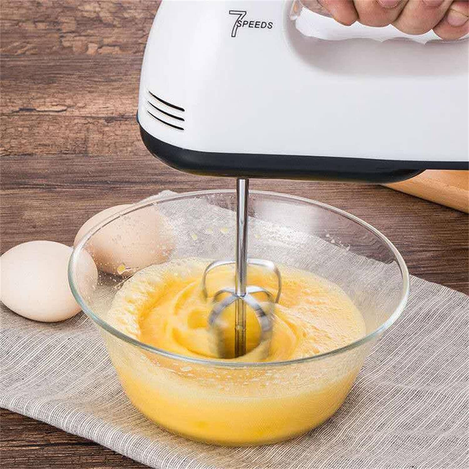 Electric Hand Mixer with 4 Mixing Rods and a Separator Kitchen Appliances - DailySale