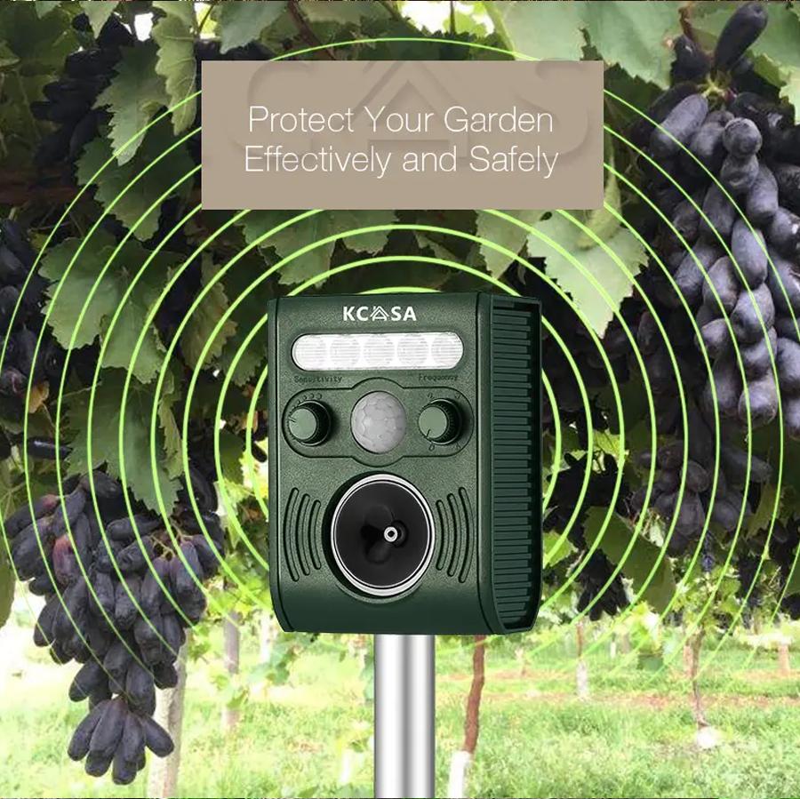 Garden Ultrasonic PIR Sensor Solar Animal Dispeller Pest Control - DailySale