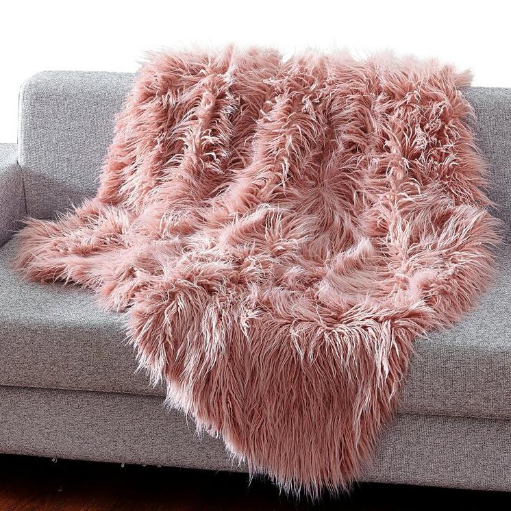 Heavy Faux Fur Throw Blanket – Assorted Styles