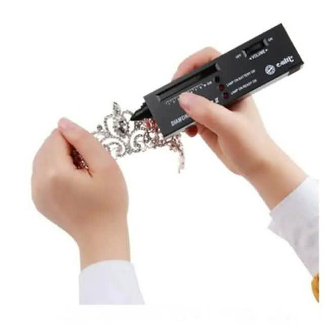 LED Diamond Tester Everything Else - DailySale