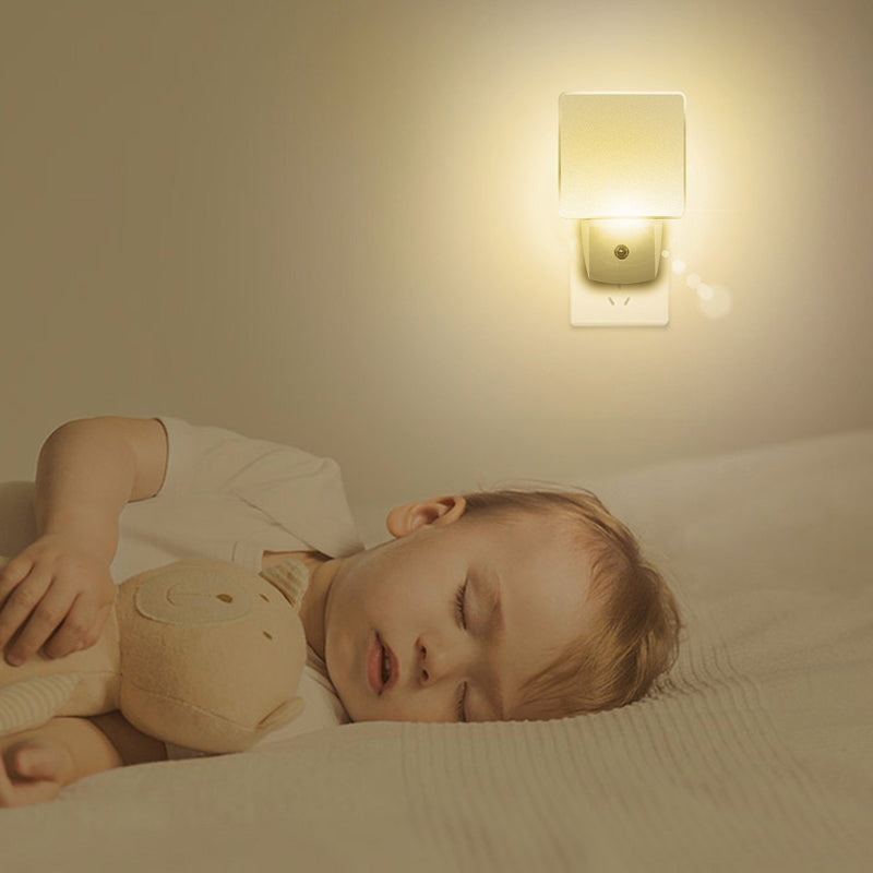 LED Night Light Dusk to Dawn Sensor Indoor Lighting - DailySale