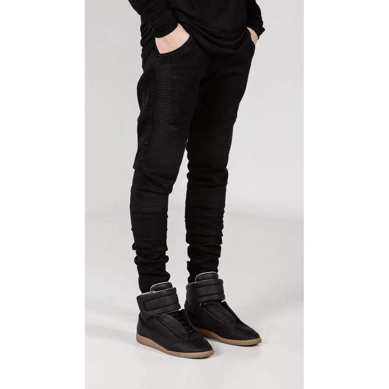 #color_black