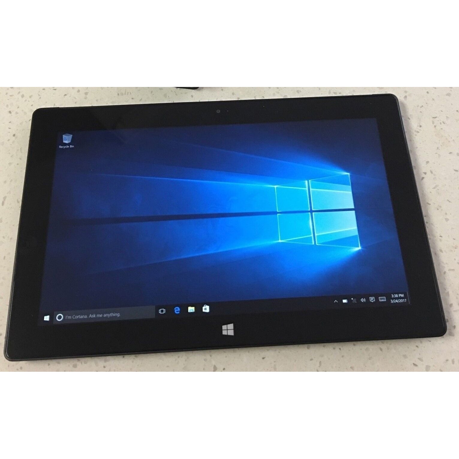 Microsoft Surface PRO i5-3317U 256GB 4GB RAM 10.6" Wins 10 Pro (Refurbished) Tablets - DailySale