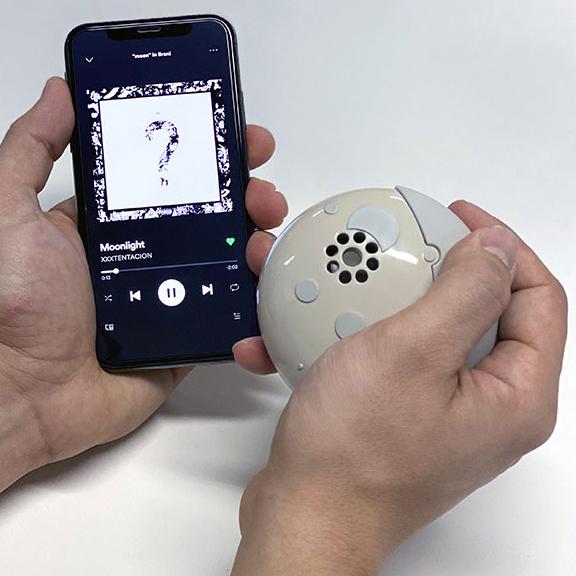 MojiPower Portable Bluetooth Speaker