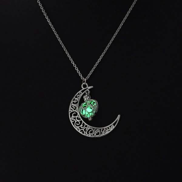Moon Glowing Necklace Necklaces Green - DailySale