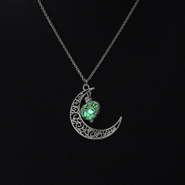 Moon Glowing Necklace Necklaces Green - DailySale