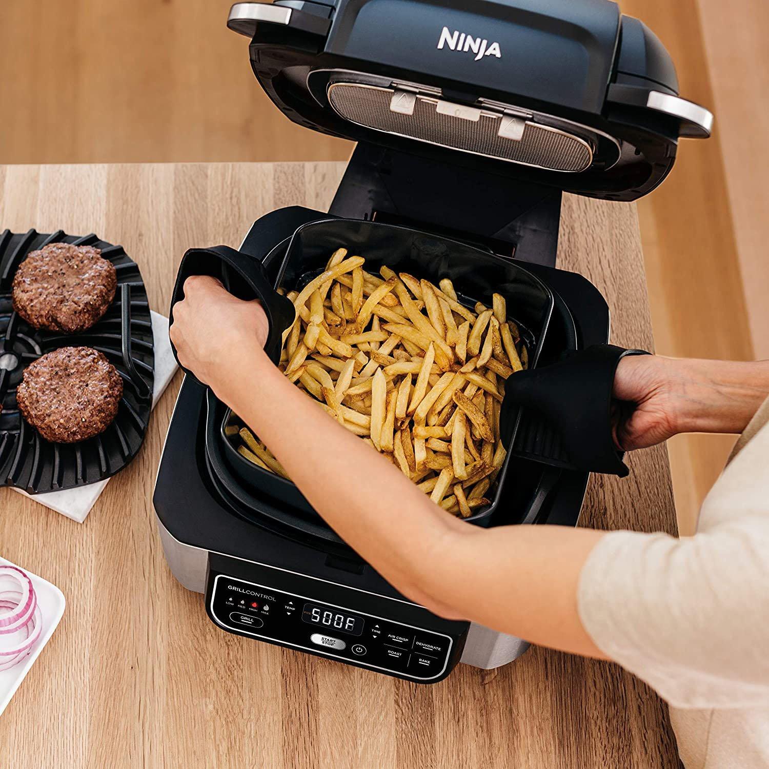 Ninja Foodi Smart 5-in-1 Indoor Grill and Smart Cook System