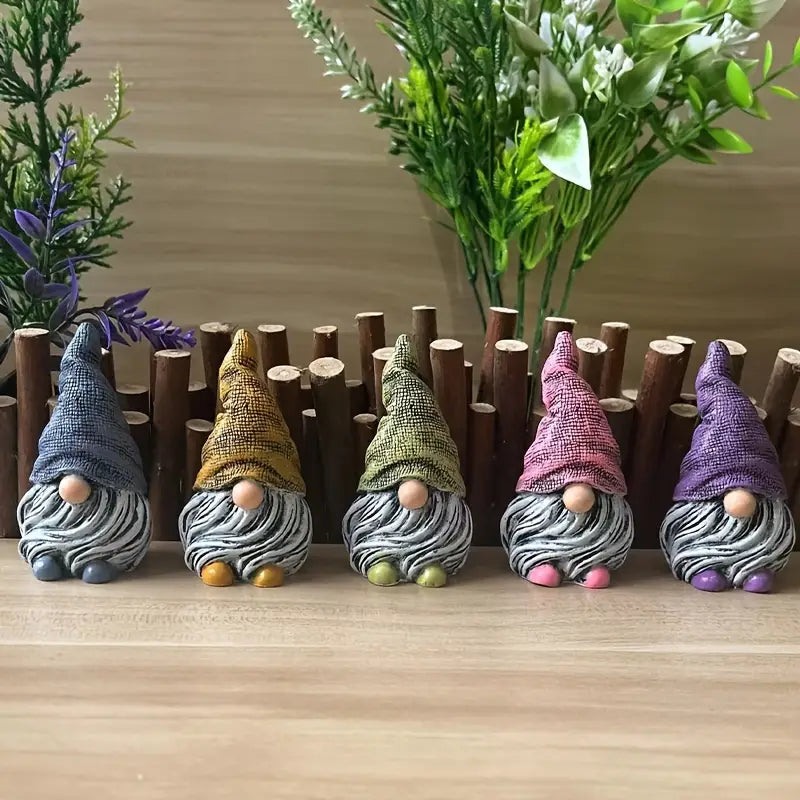 Resin Garden Gnome Statue Furniture & Decor - DailySale