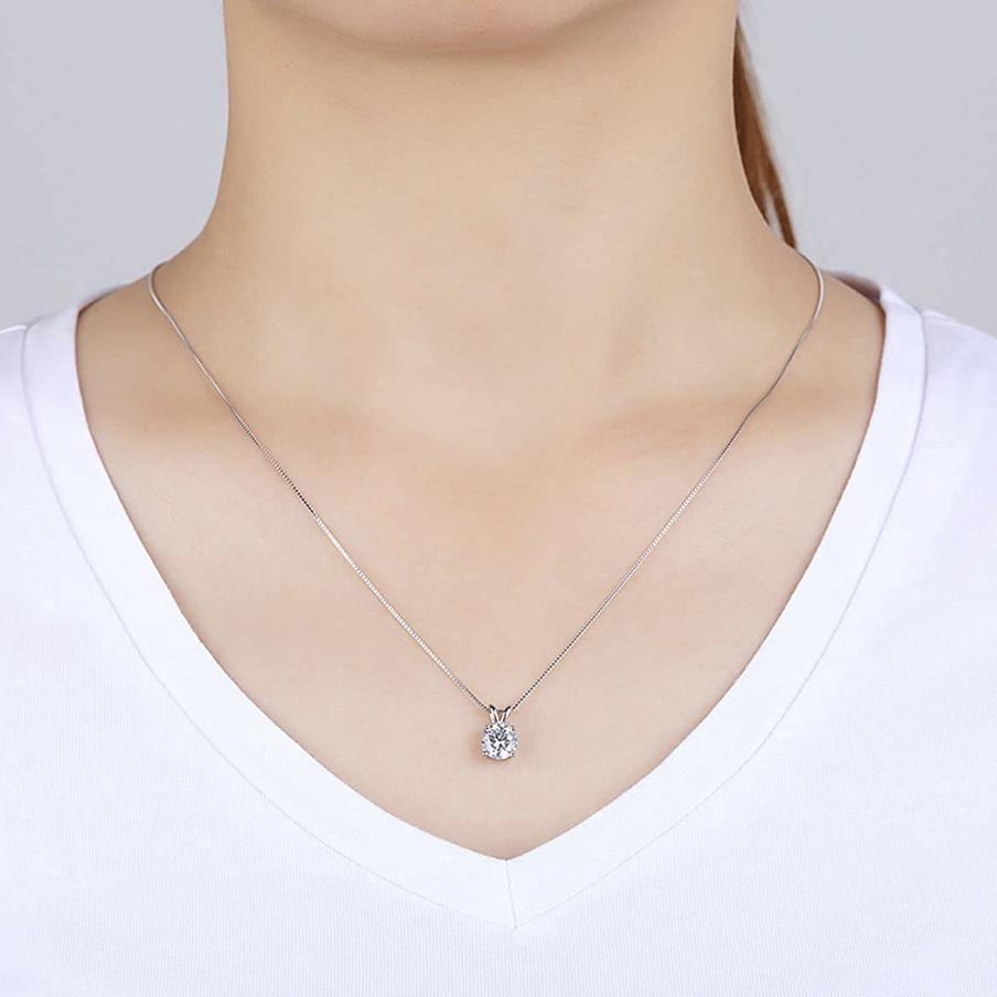 Round Cut Solitaire Crystal Pendant Necklace Necklaces - DailySale