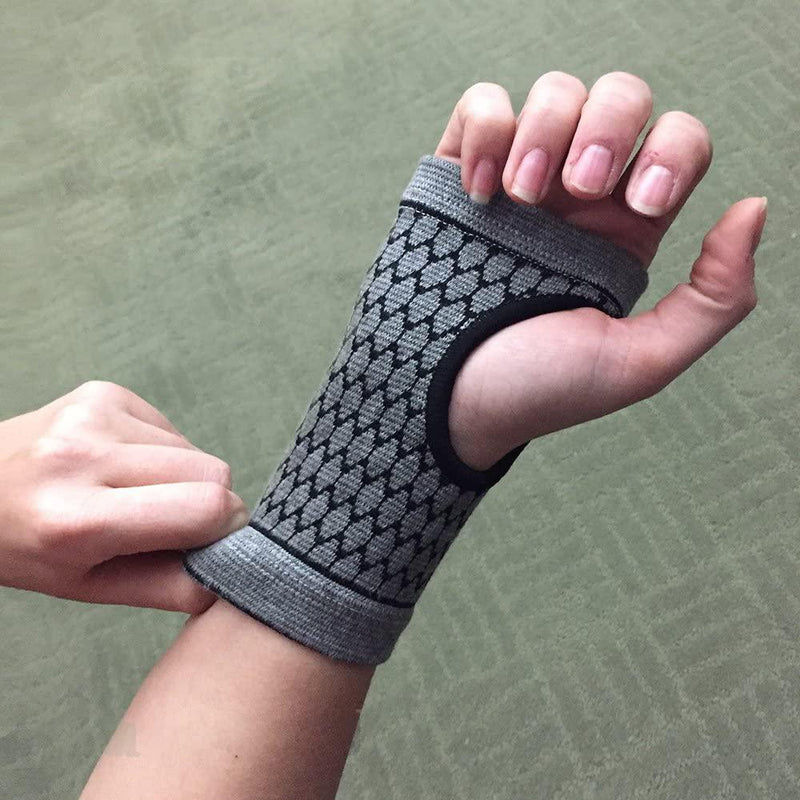 Self-Warming Carpal Support for Natural Relief Wellness & Fitness - DailySale