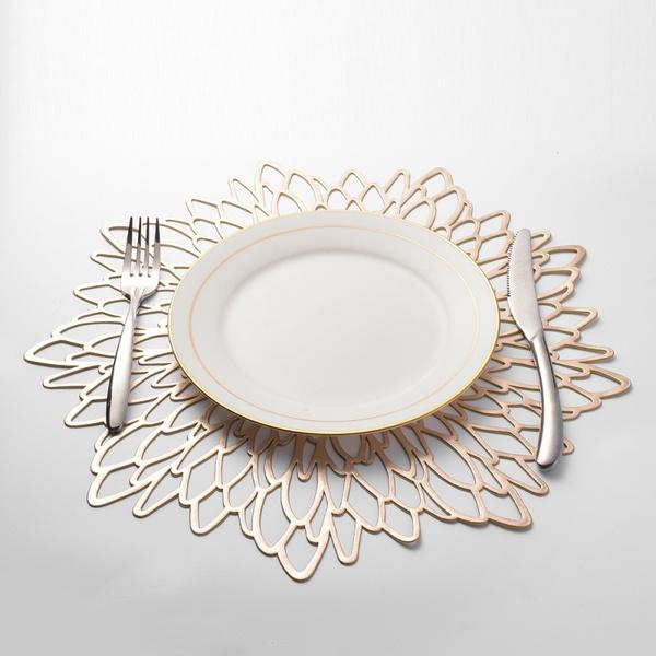 Silver and Gold Decorative Placemats Kitchen & Dining - DailySale