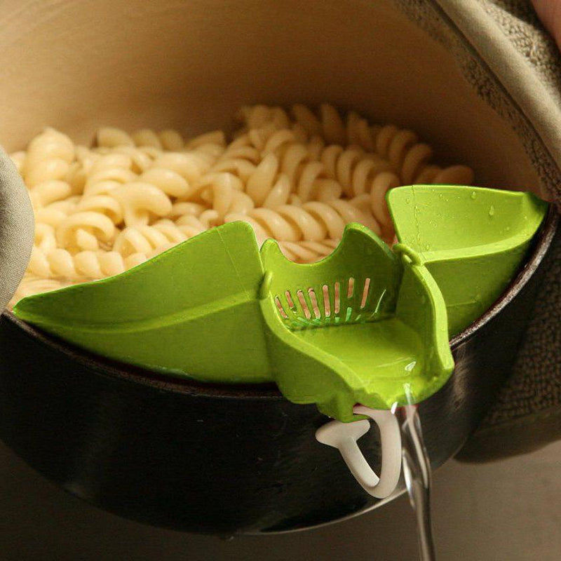 Kitchen Gizmo Snap N' Strain - Silicone Clip-On Colander, Heat Resistant  Drainer for Vegetables and Pasta Noodles, Kitchen Gadgets for Bowl, Pots,  and