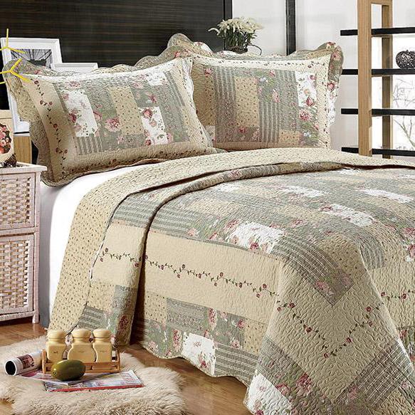 Tradition Premium Printed Reversible Quilt Sets Linen & Bedding Beige Twin - DailySale