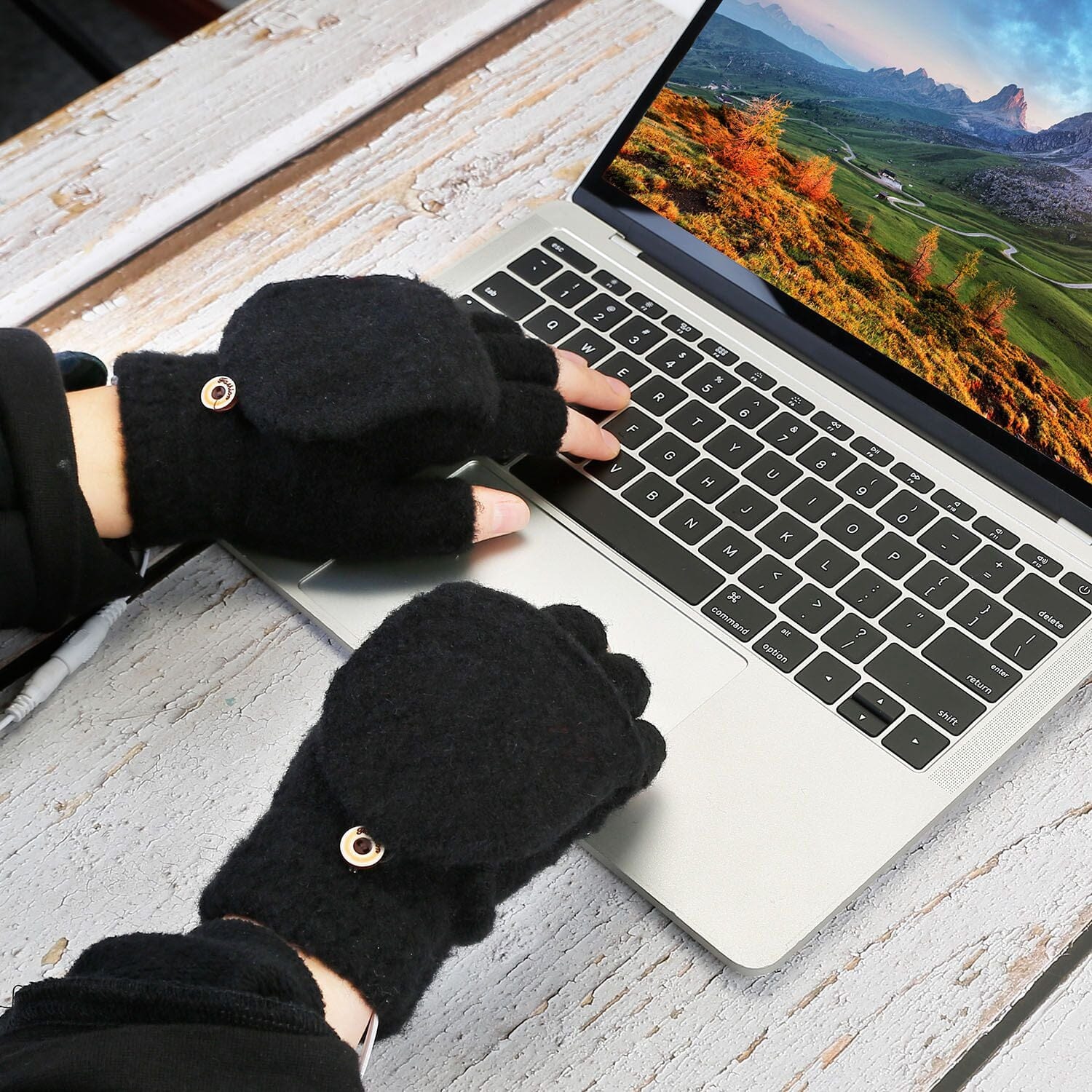 USB Wool Heated Gloves Mitten Sports & Outdoors - DailySale