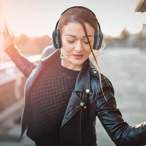 Wireless Over-Ear Foldable Headphones Headphones & Audio - DailySale