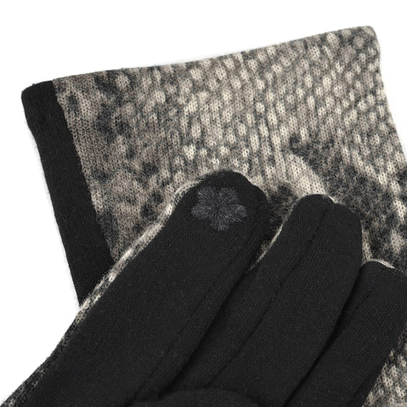 Women's Snakeskin Print Winter Touch Screen Gloves Women's Accessories - DailySale
